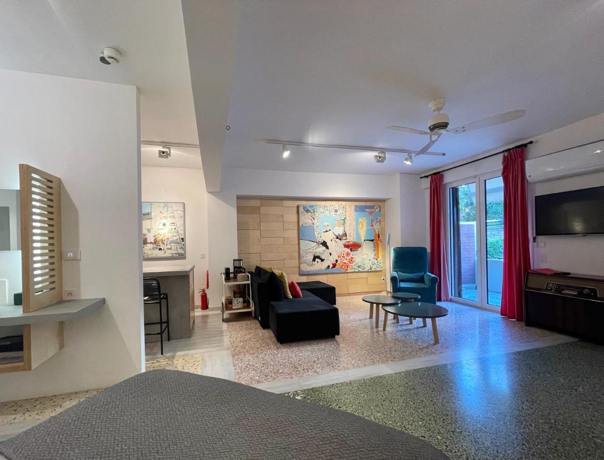 Appartamento Vouliagmeni Art Micro Loft Atene Esterno foto